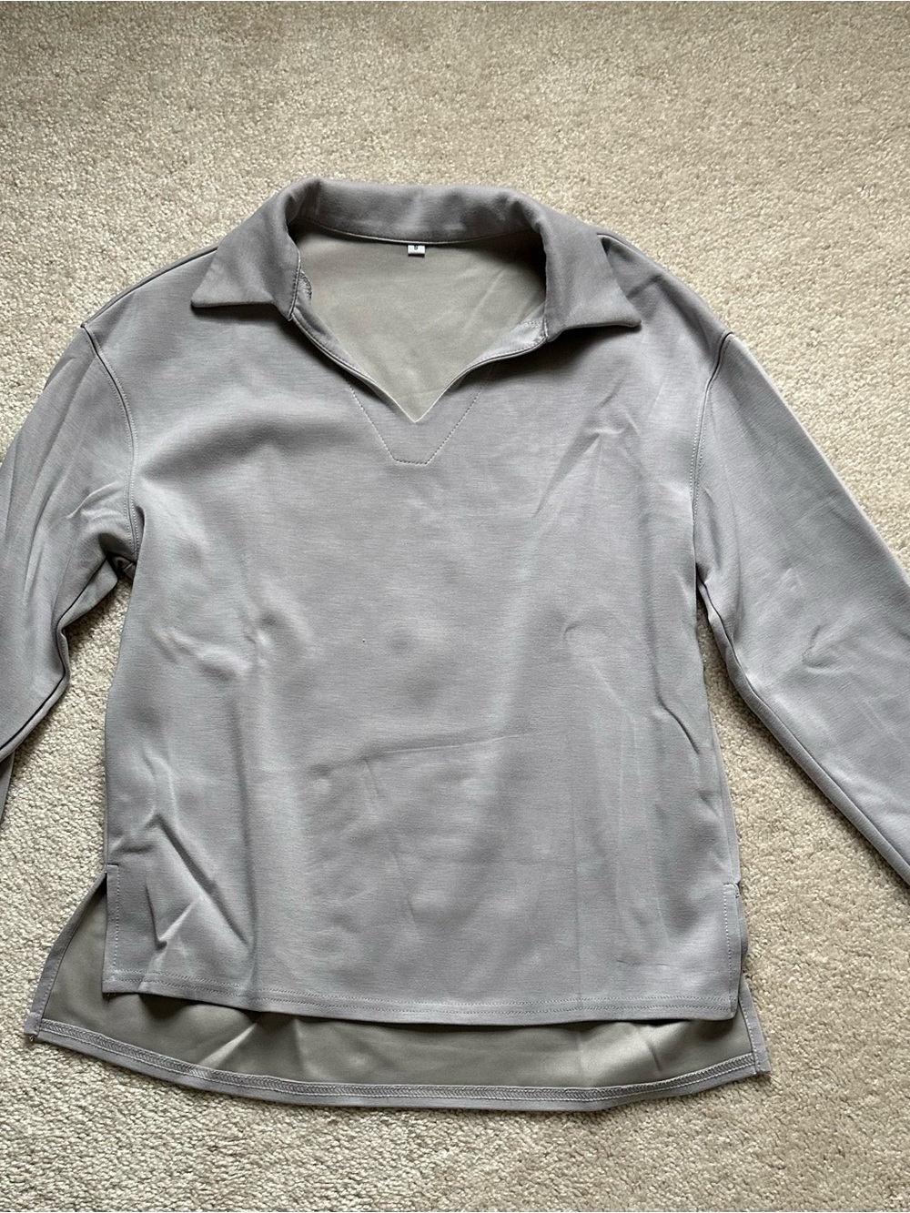 Women’s Grey Collared Long-Sleeve Pullover and Pant Set Size S